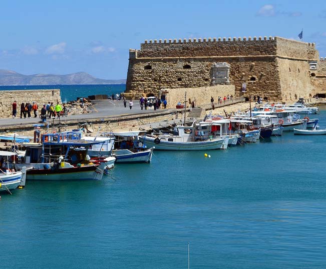 7 Day Greek Island Tour in Mykonos, Santorini, Crete from Athens