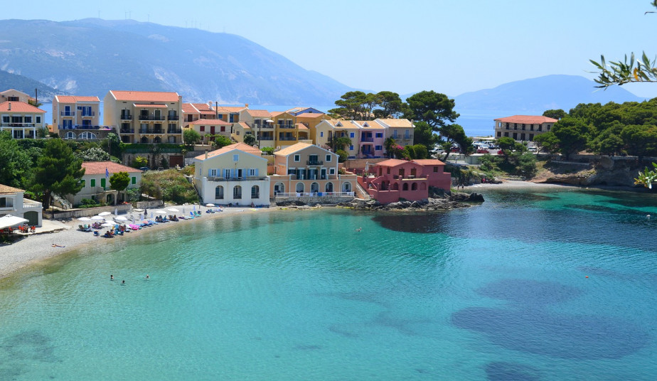 12 Day Private Tour: Zakynthos, Kefalonia, Santorini & Athens Highlights