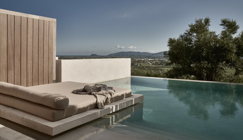 12 Day Luxury Holidays Greece visit Zakynthos, Kefalonia, Delphi, Meteora