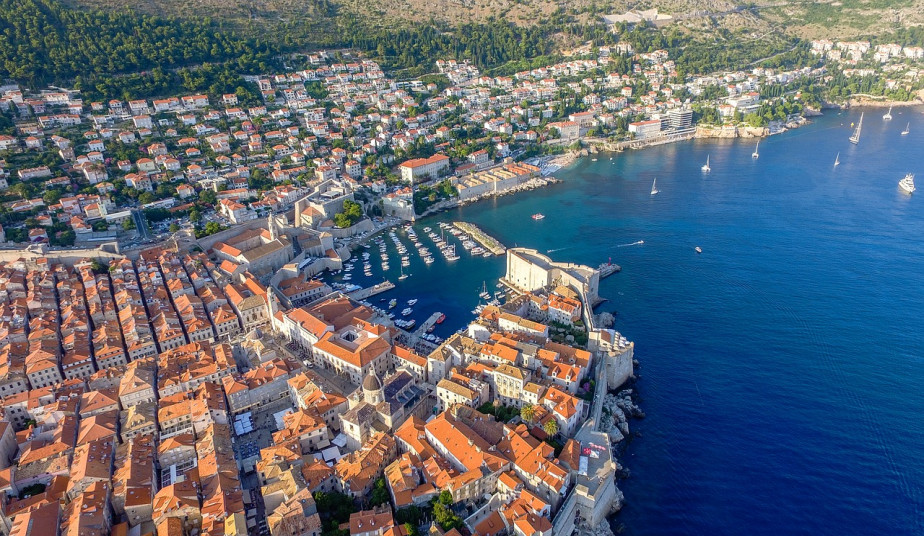 12 Day Tour in Santorini & Croatia, Visit  Dubrovnik, Kotor & Boka Kotorska Bay