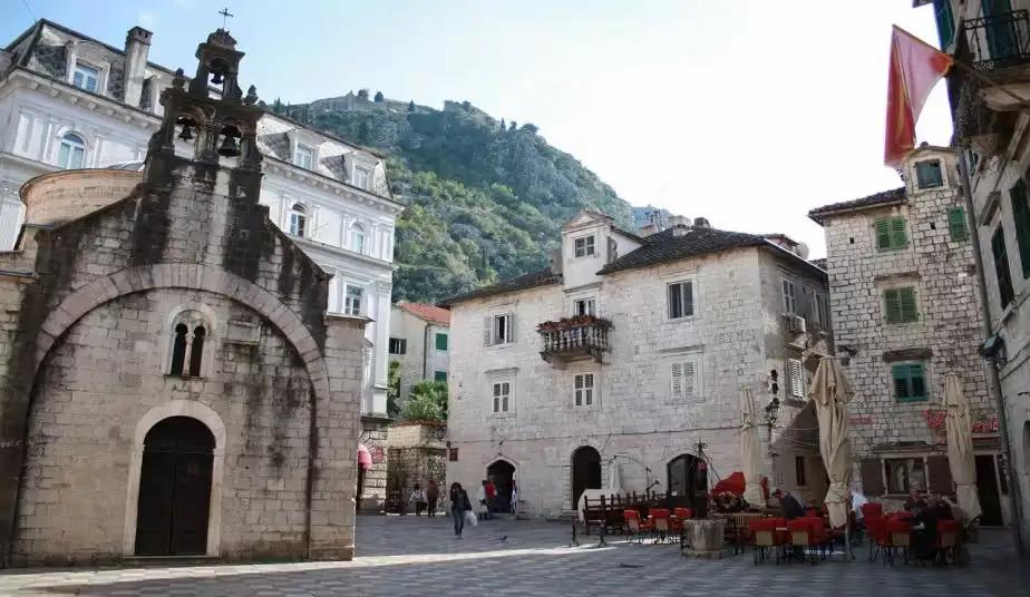 12 Day Tour in Santorini & Croatia, Visit  Dubrovnik, Kotor & Boka Kotorska Bay