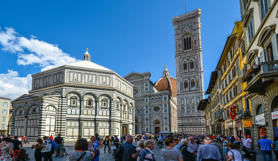15-Day Greece & Italy Tour: Florence, Venice, Rome, Mykonos & Santorini