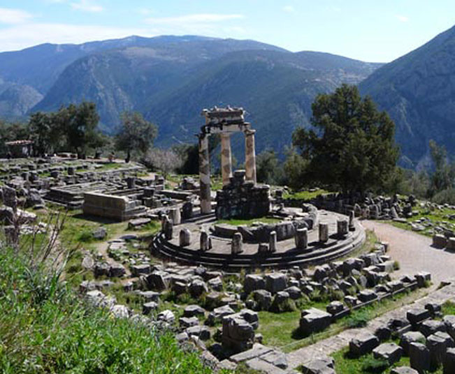 4-Day Private Tour from Athens,  Mycenae, Olympia, Delphi, Meteora