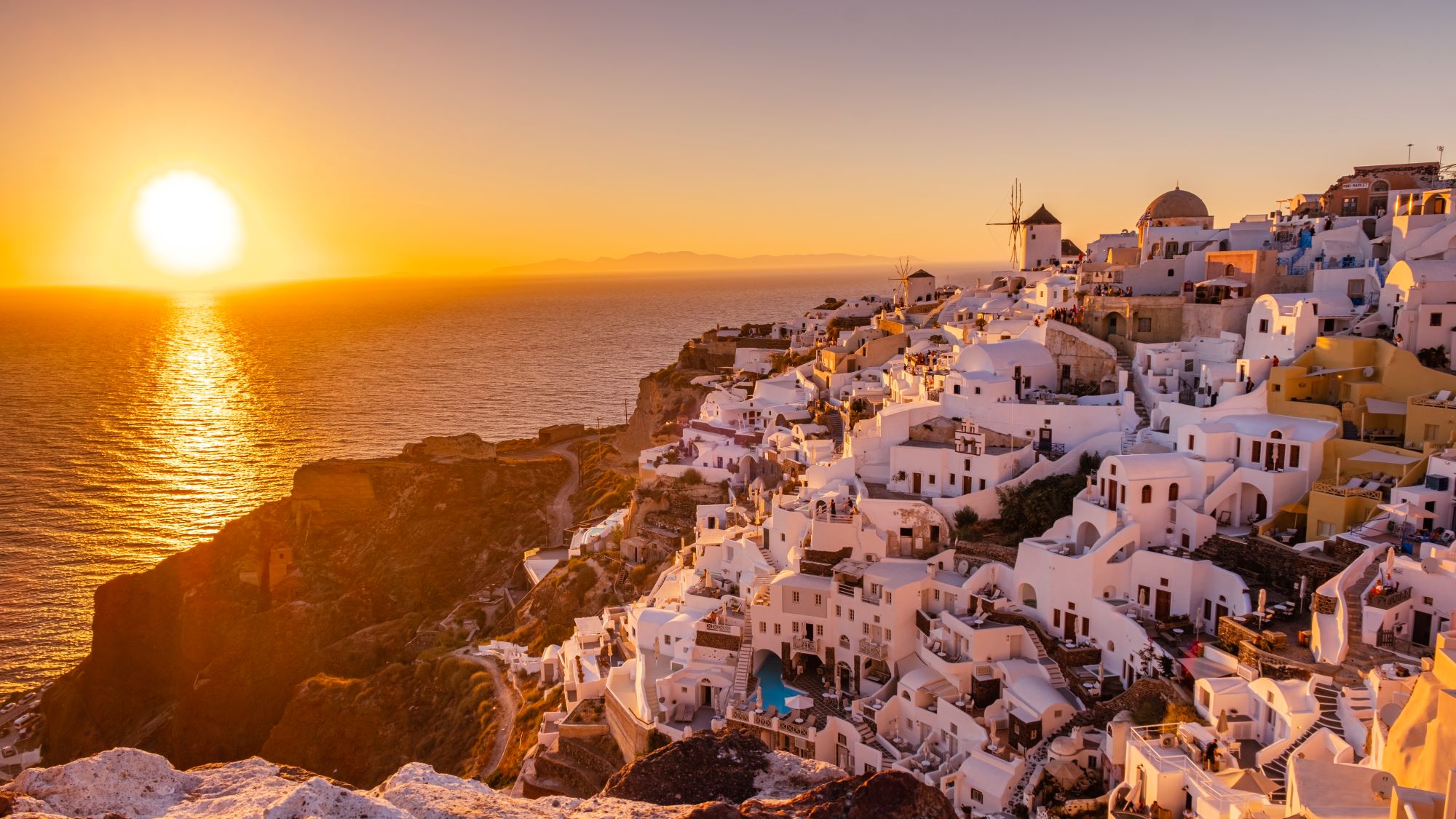 5-Day Greek Island Tour to Mykonos & Santorini Getaway from Athens
