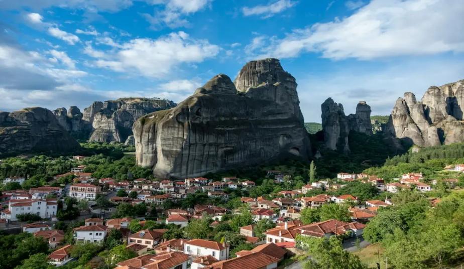 5-Day Classical Tour Greece with Olive Oil, Honey & Wine Tastings