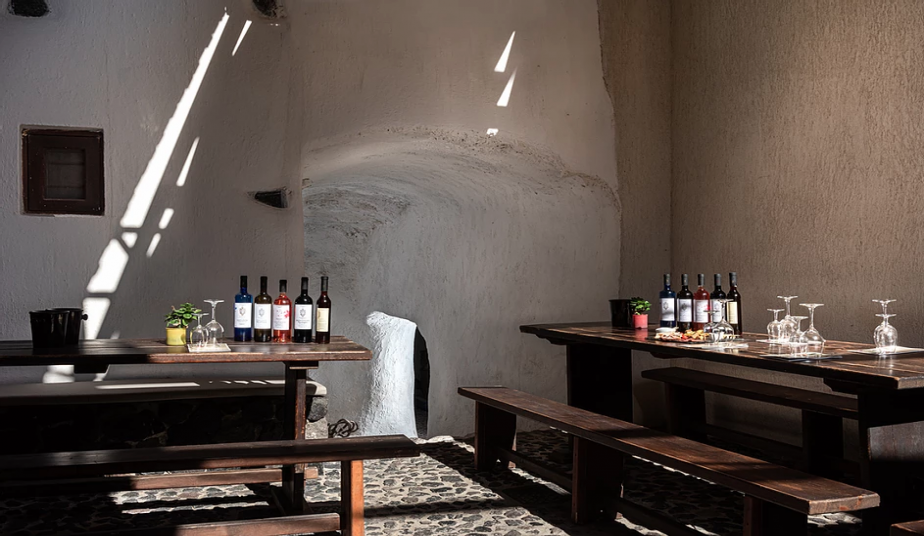 6 Day Wine Tour at Ancient Nemea, Peloponnese & Wine Tour in Santorini