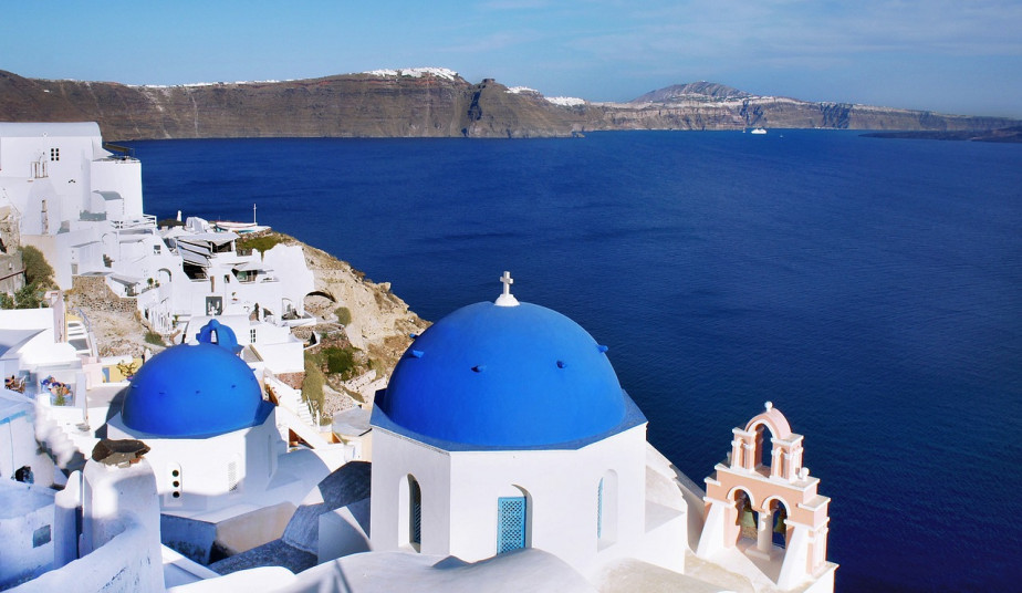 7-Day Escape: Santorini, Mykonos with Delos & Sunset Cruise to Caldera