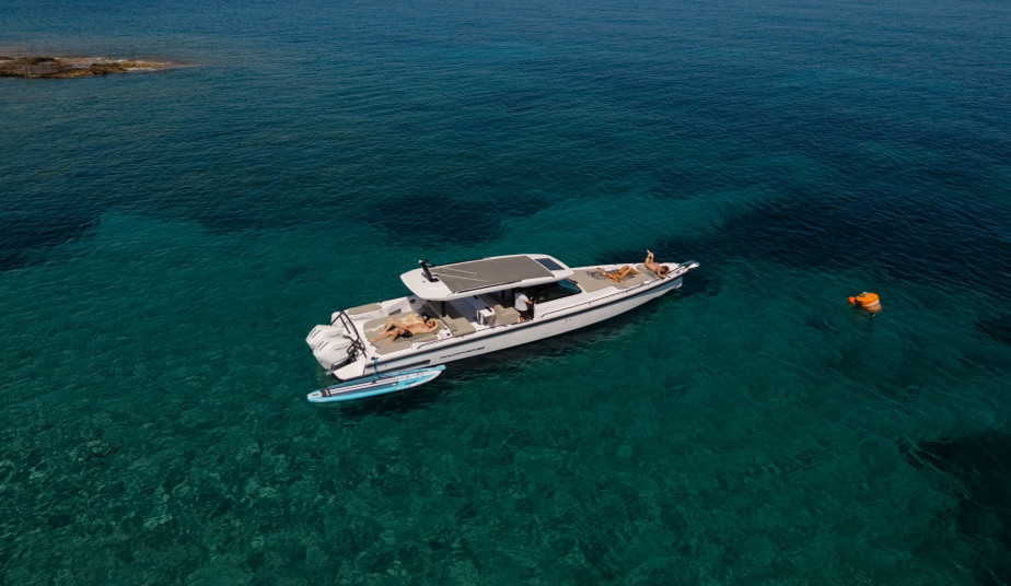 8-Day Private Greece Tour  from Athens, Delphi, Nafplio & Saronic Islands