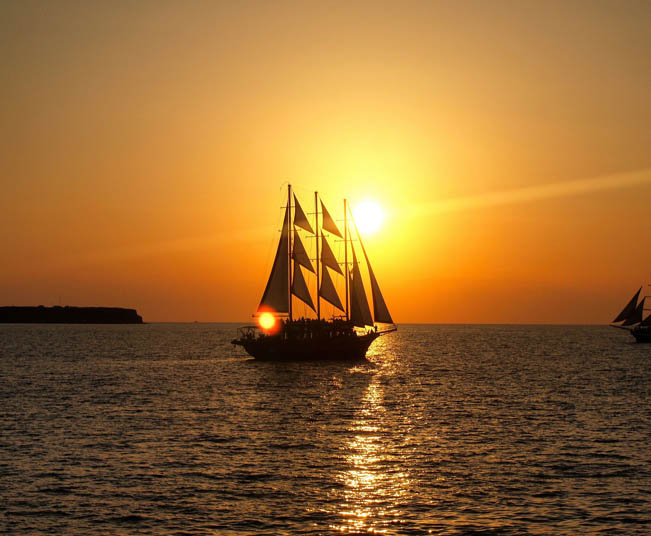 9 Day Honeymoon Holidays, Milos, Santorini & Mykonos, Delos Cruise