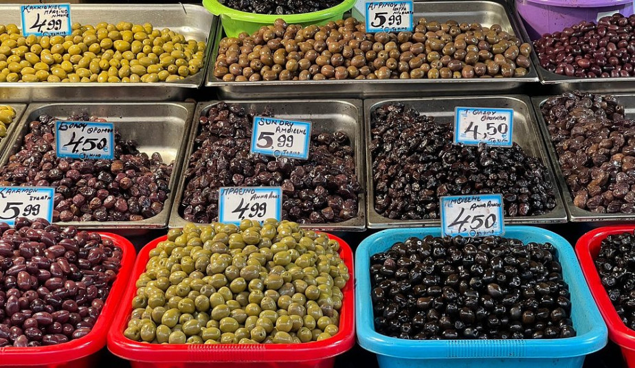 Athens Walking Gourmet Food Tour & Tasting in Authentic Greek Delicacies