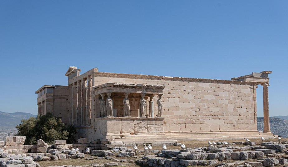 Private Shore Excursions to Acropolis & Cape Sounio from Piraeus Cruise Port
