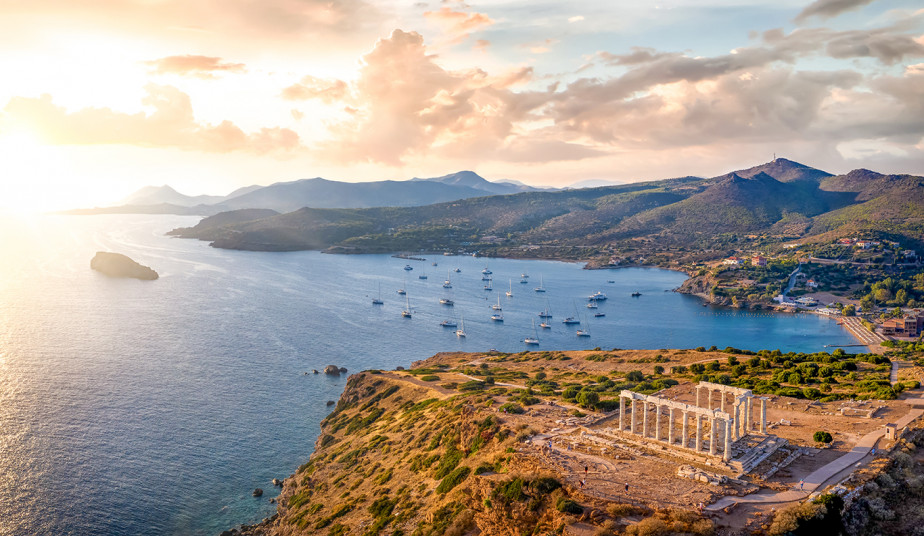Private Sunset Cruise to Cape Sounio & Snorkeling at Islands of Athenian Riviera
