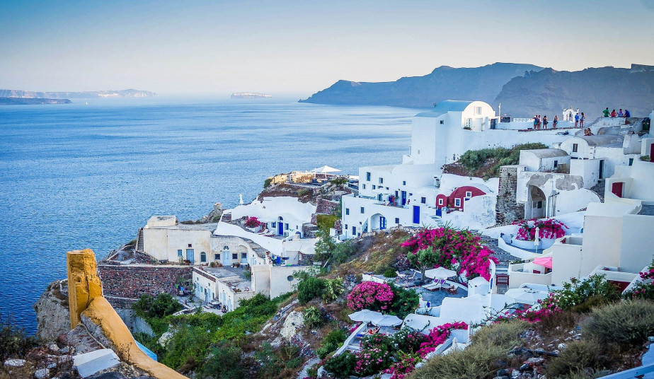 3-Day Private Greek Island Adventure: Mykonos & Santorini Highlights