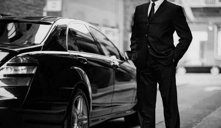Private Chauffeur Services in Mykonos