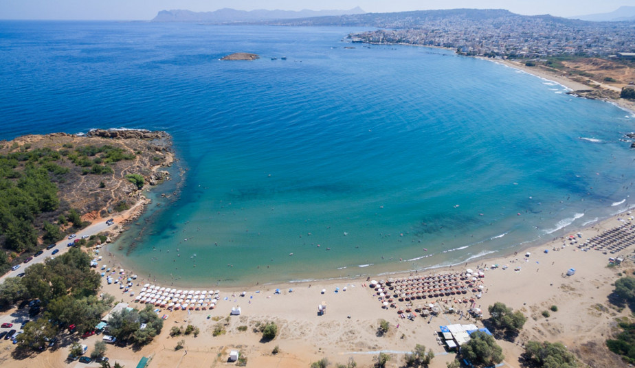 Private Grand Circle Tour in Paros to Explore the Island's Top Highlights