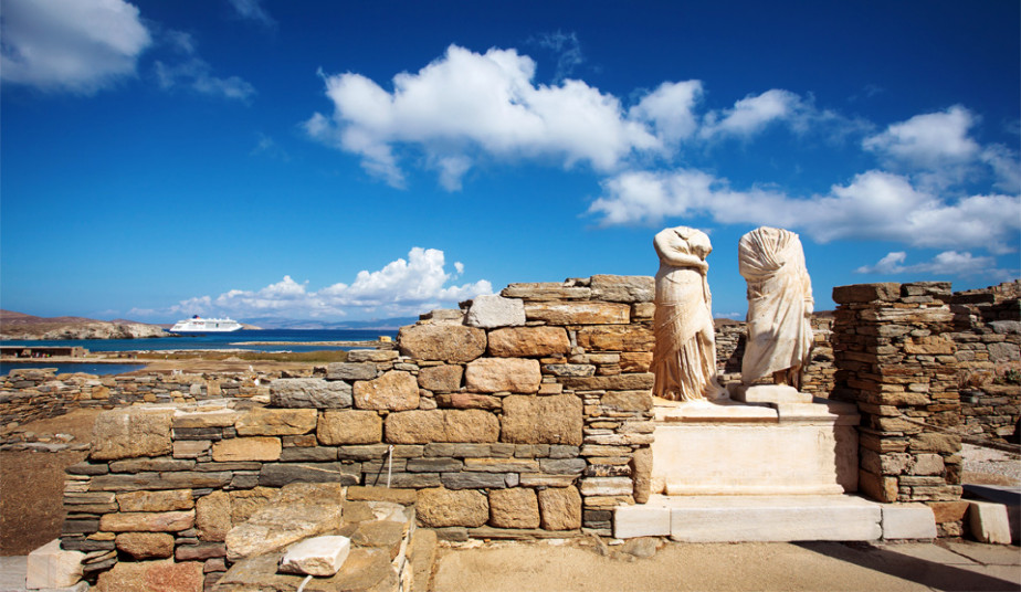 Semi-Private Cruise  to Delos & Rhenia Beach – Explore Mykonos’ Beaches