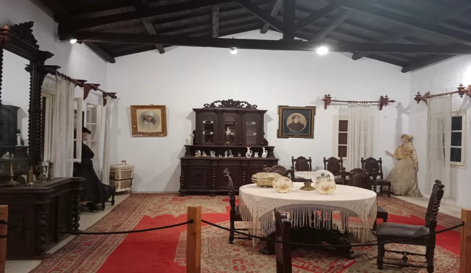 Private Corfu Tour to Danilia Village & UNESCO Old Town Experience