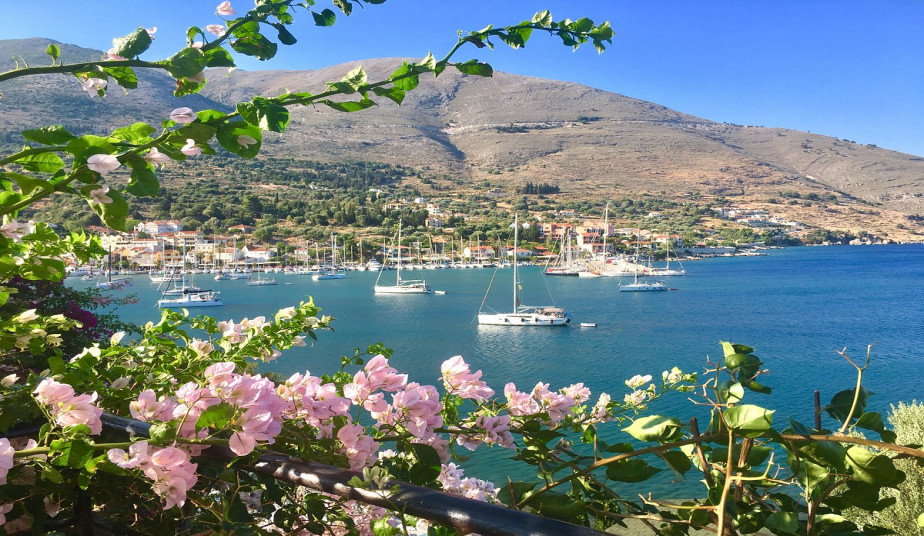 Cruise Excursion to Visit a Great Winery, Melisani Lake & Village of Agia Effimia