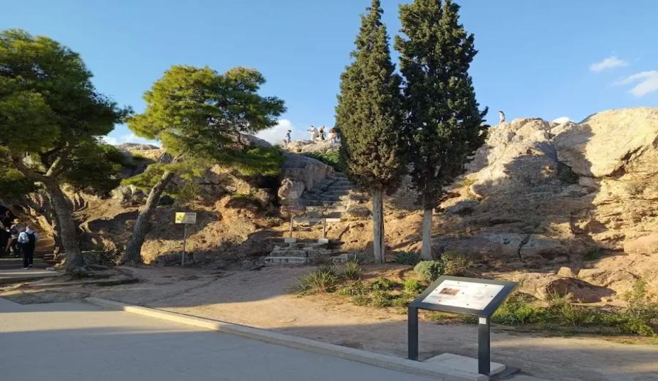 private Christian Tours in Athens & Ancient Corinth