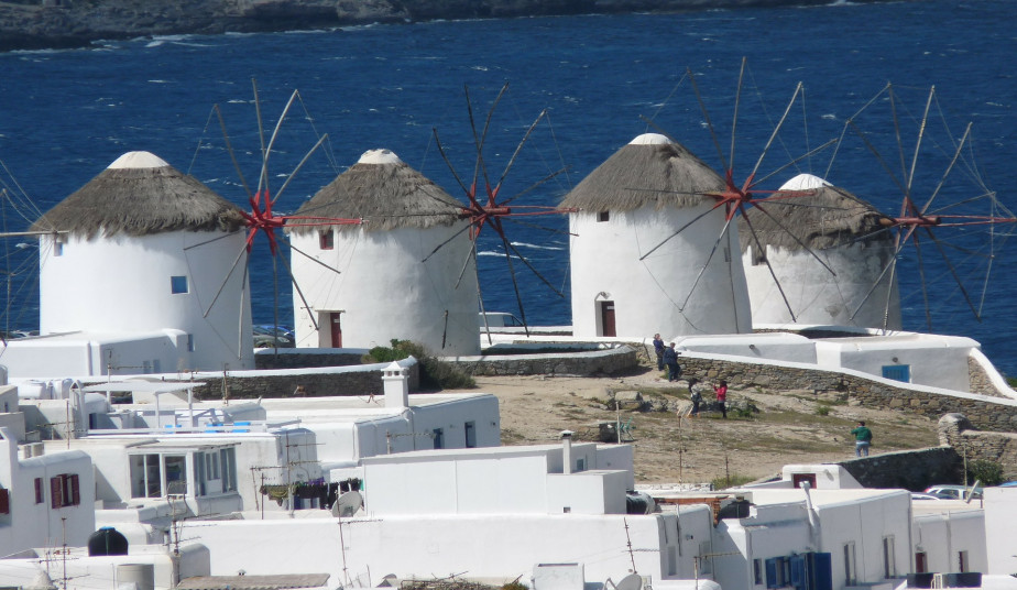 Discover the Charm of Mykonos on a Day Trip from Athens