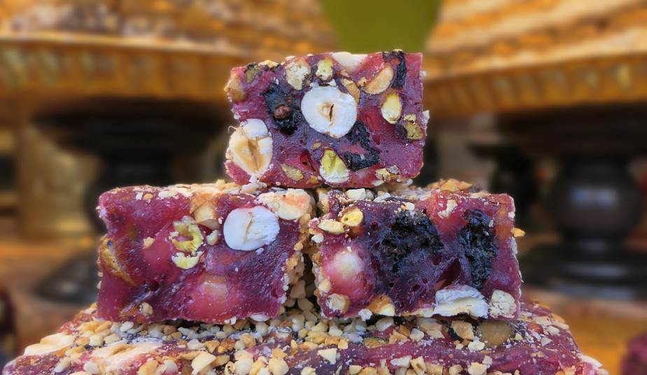 Private Istanbul Walking Food Tour with Local Tastings & Cultural Insights