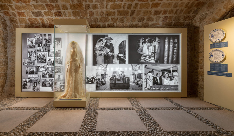 Private Jewish Heritage Walking Tour in Rhodes with Expert Guide