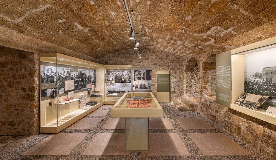 Private Jewish Heritage Walking Tour in Rhodes with Expert Guide