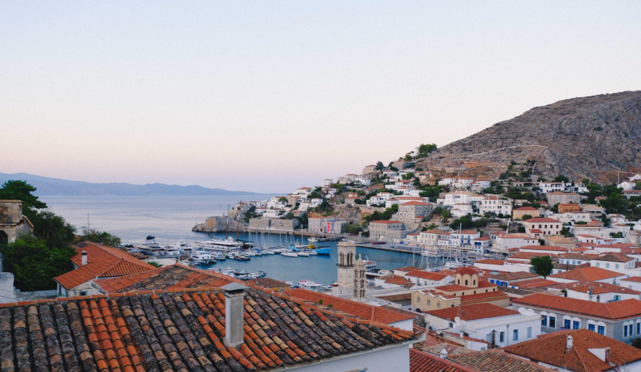 Fall in Love with the Beauty of Hydra - Self-Guided Full-Day Tour from Athens