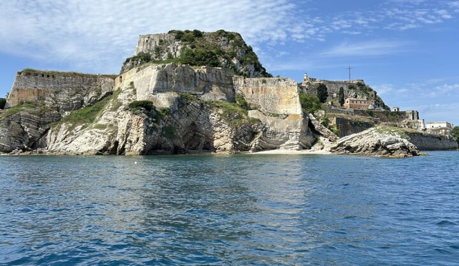 Private Cruise Corfu at Northeast Beaches, Caves & Vidos Island