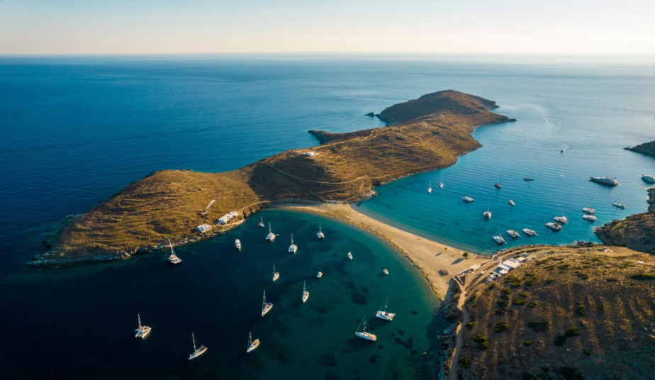 Private Cruise to Kythnos & Kea Islands from Athens to the Hidden Beaches