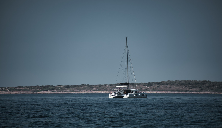 Half-Day  Private Cruise in Paros & Antiparos – Discover the Blue Lagoon