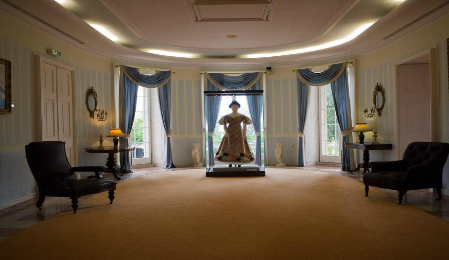 Royal Corfu Private Tour - Achillion Palace, Mon Repos & Old Town