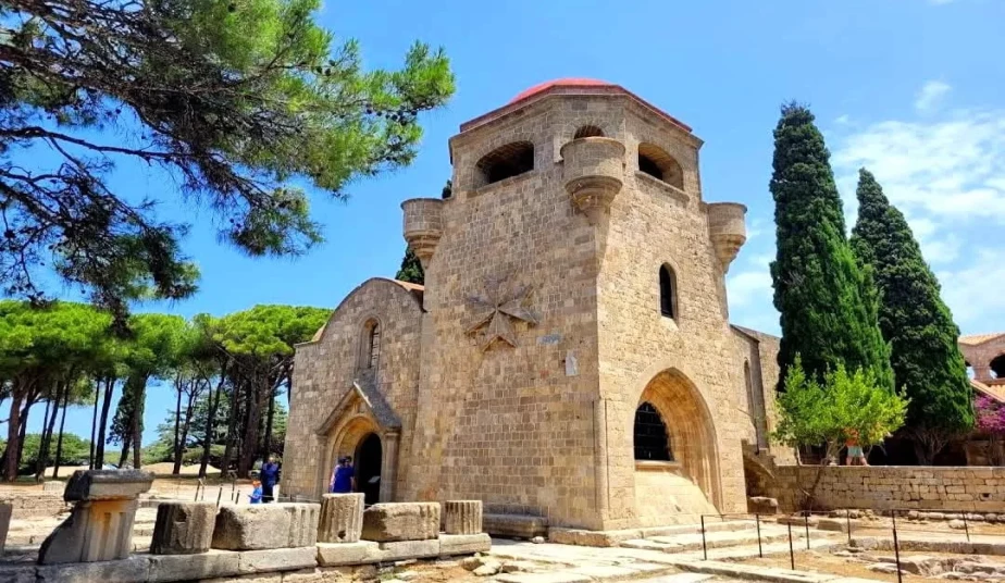 Private Shore Excursion in Rhodes to Old Town, Filerimos & Monte Smith