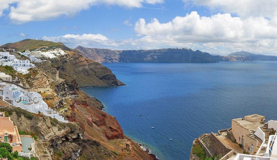 Private Shore Excursion Santorini, 3 Bells, Oia, Megalochori & Beach Time