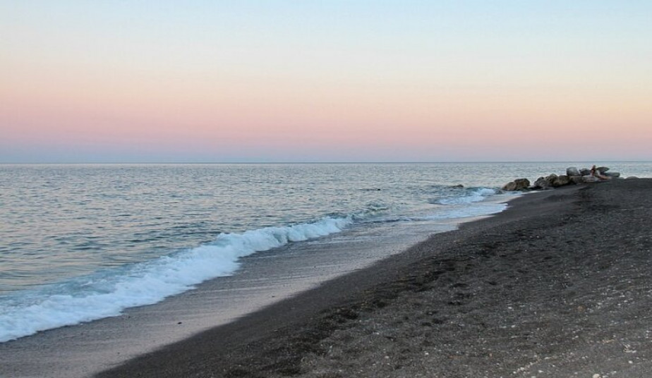 Private Shore Excursion Santorini, 3 Bells, Oia, Megalochori & Beach Time