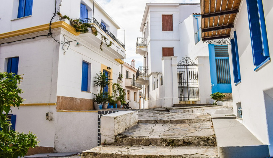 Private tour in Naxos to Ancient Past and Impressive Monuments