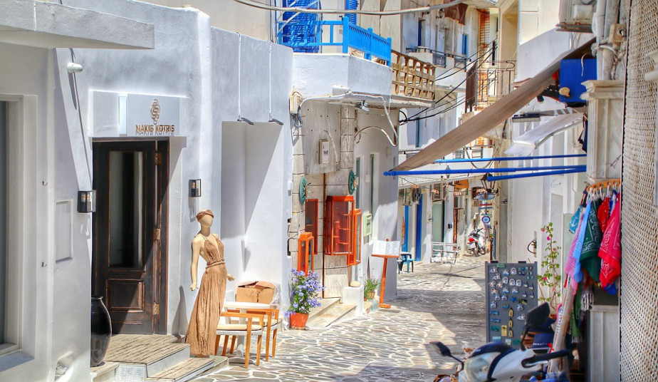 Private Tour Naxos - Chalki, Kitron - Olive Oil tasting & Apeiranthos Village