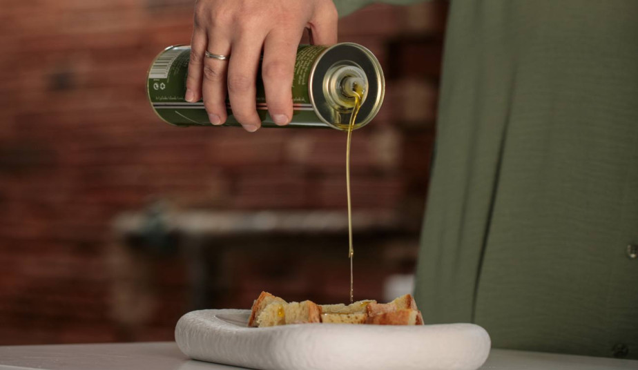 Private Tour Naxos - Chalki, Kitron - Olive Oil tasting & Apeiranthos Village