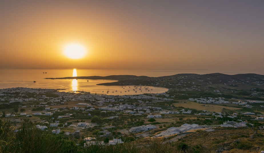Discover Paros' Hidden Villages: Private Tour for an Authentic Experience