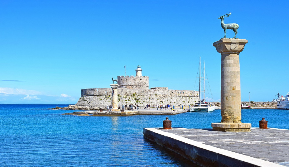 Medieval Rhodes Old Town Walking Tour to the most Highlights