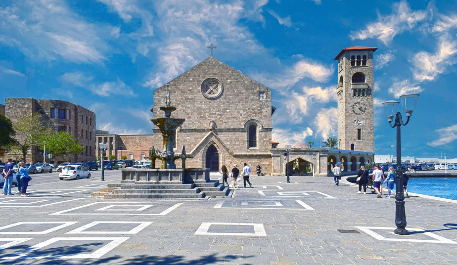 Medieval Rhodes Old Town Walking Tour to the most Highlights