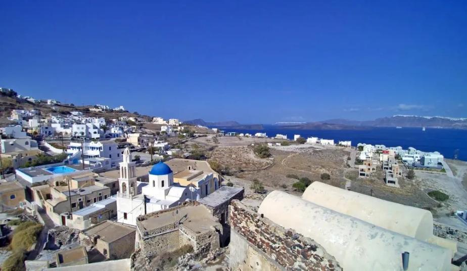 Santorini Shore Excursion - Akrotiri Ruins, Wine Tasting & Oia Village