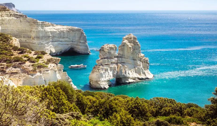 Private cruise Milos