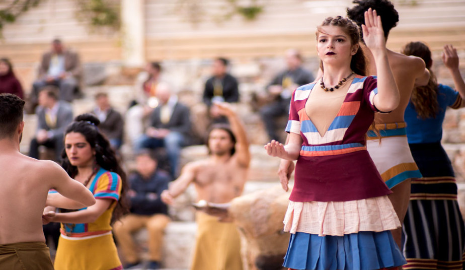 Minoan Day Experience in Crete,  Live Performance & Cretan Kerasma Treat