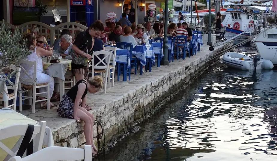 Kefalonia Private Tour to Explore Melissani Cave, Drogarati & Fiskardo Village