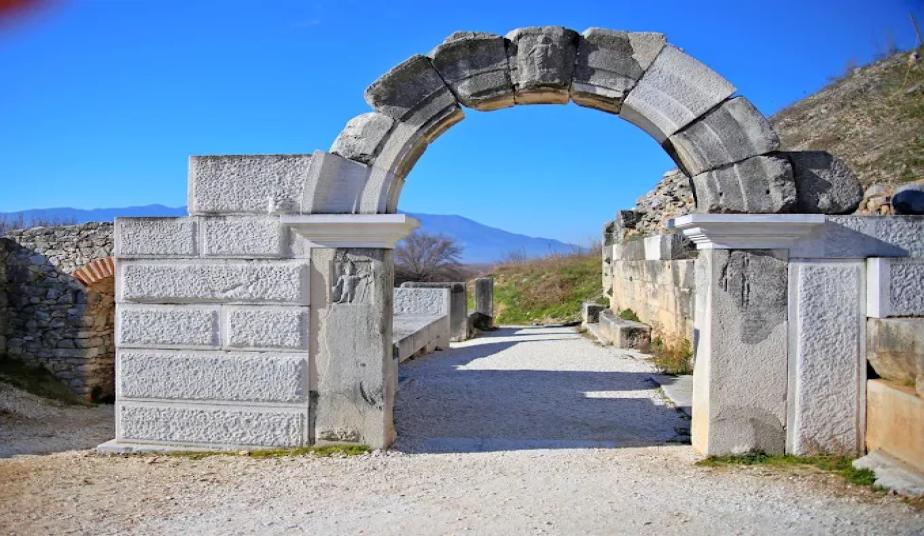 Kavala Private Shore Excursion: Philippi, Lydia’s Baptism Site & Historic Highlights