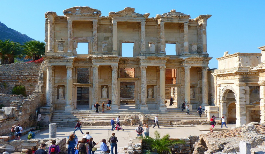 Private Shore Excursion from Kuşadasi: Explore Ephesus & Virgin Mary’s House
