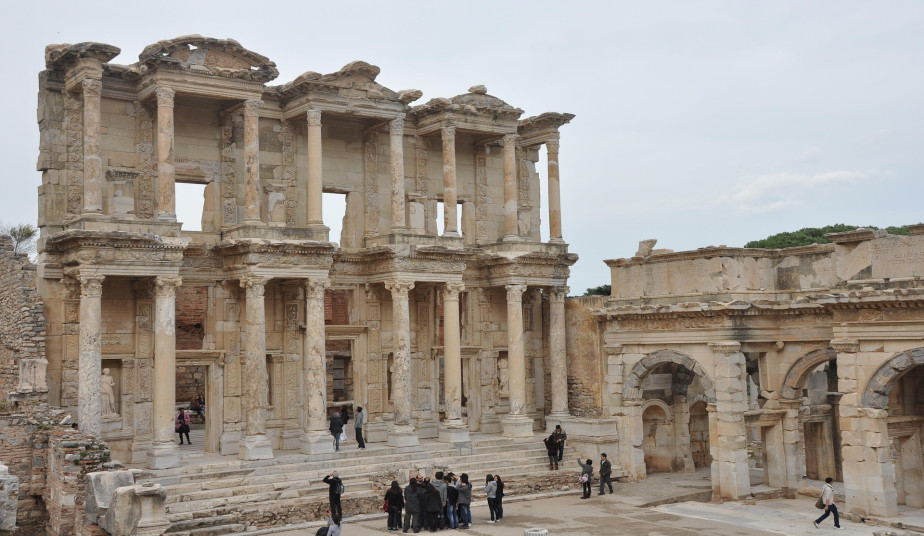 Private Shore Excursion from Kuşadasi: Explore Ephesus & Virgin Mary’s House