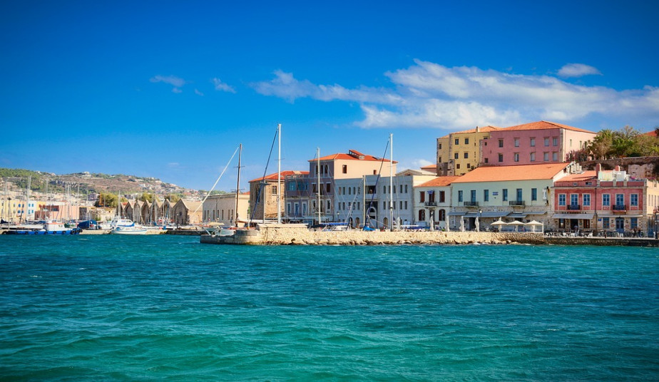 Chania: Old Town Walking Tour with Local Guide to Explore the bet of Chania