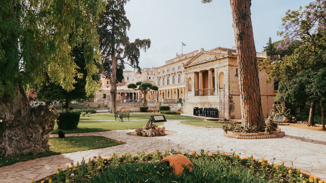 Corfu old town and architecture overview